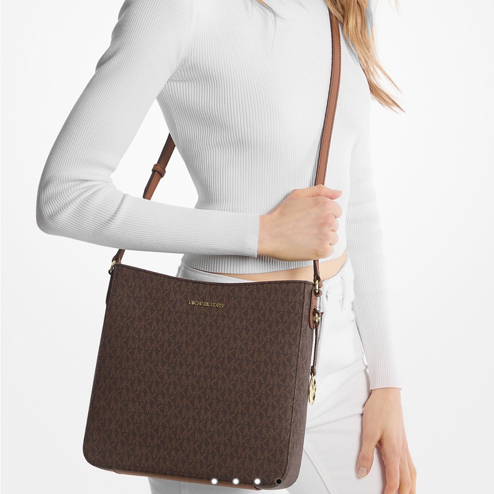 Michael Kors Jet Set Travel Messenger Crossbody Bag NWT